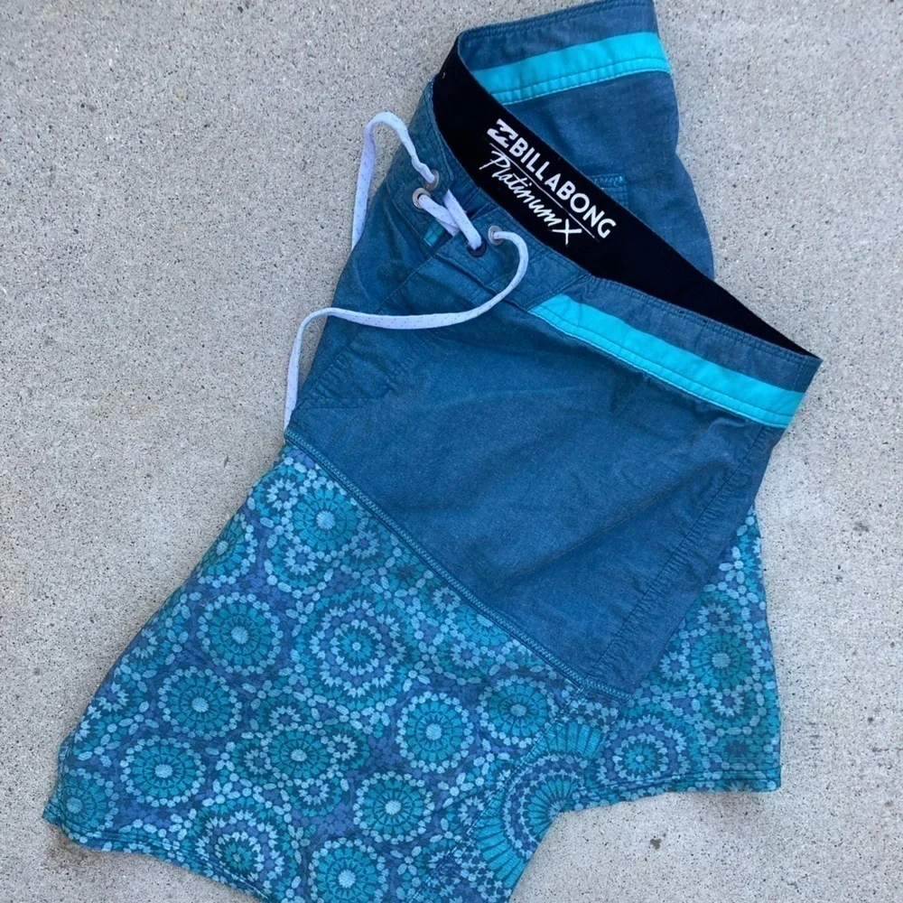 Men's Billabong Board Shorts Multicolor Floral 36 Cotton Blend Beach Surf Swim‎